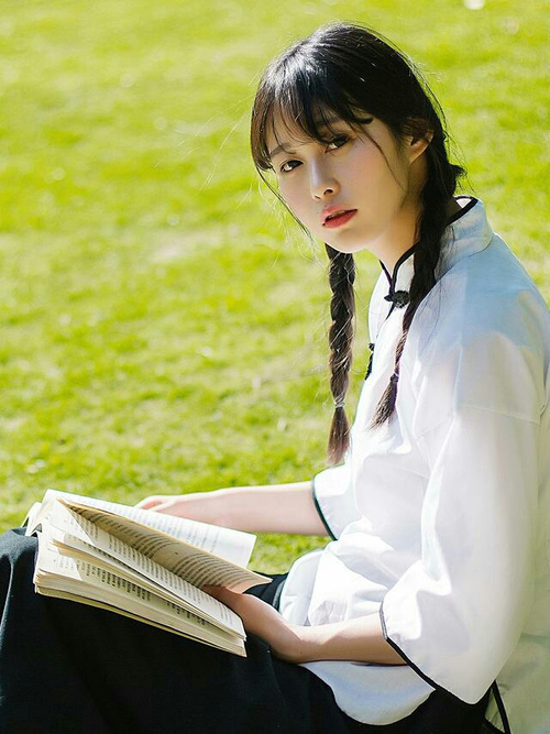 开云sport-翡冷翠鏖战，格列兹曼一锤定音，书写传奇篇章